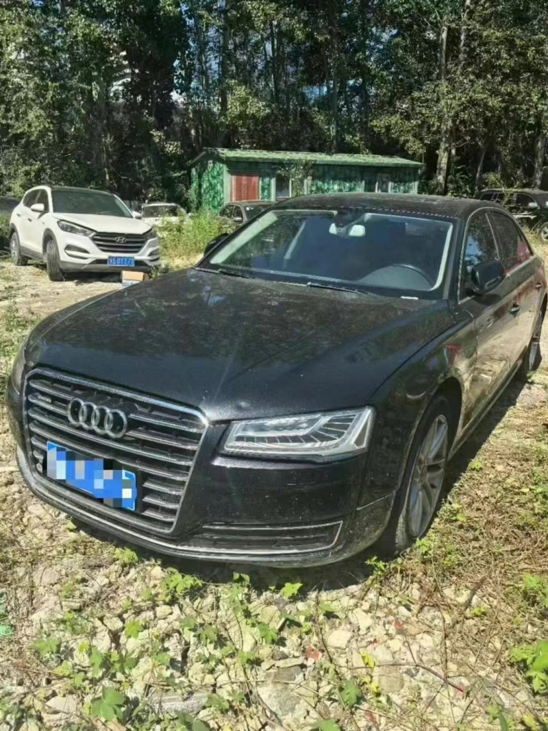 枣庄17年奥迪A8L2