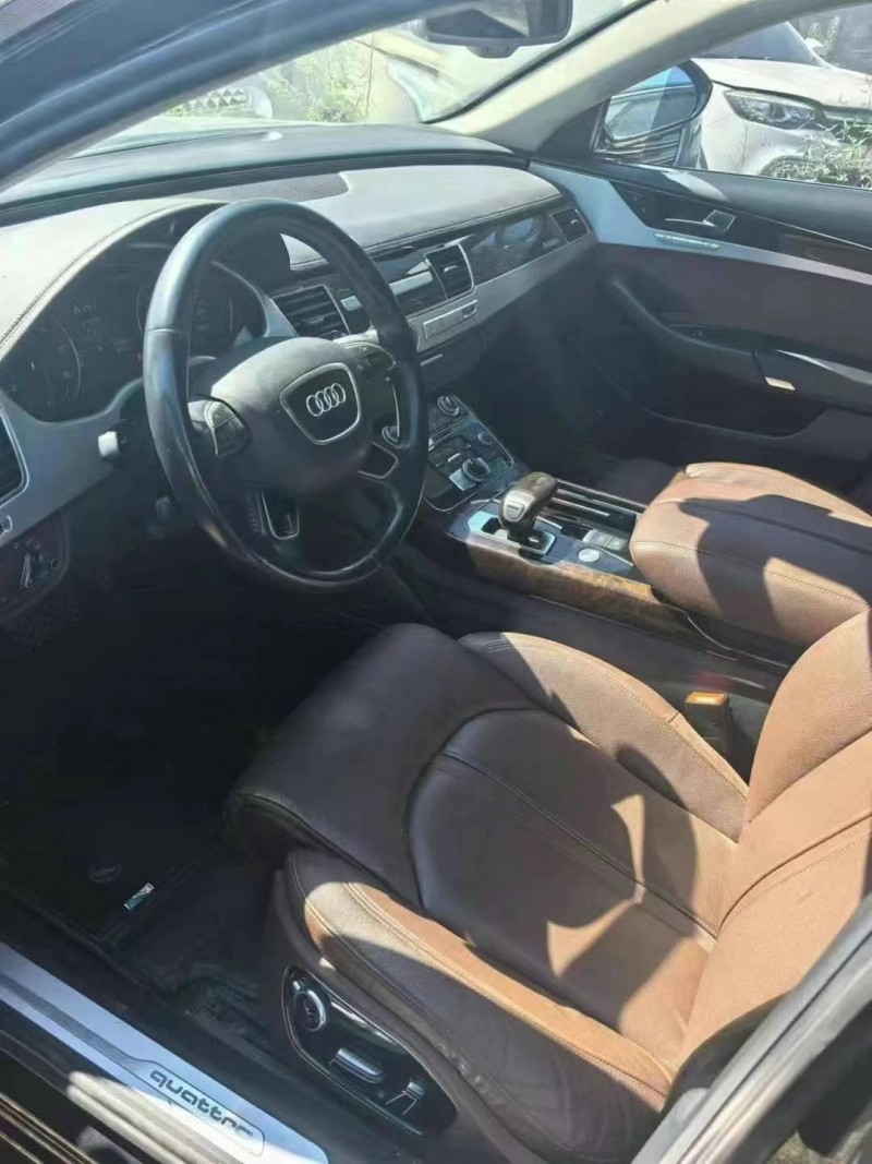 枣庄17年奥迪A8L8