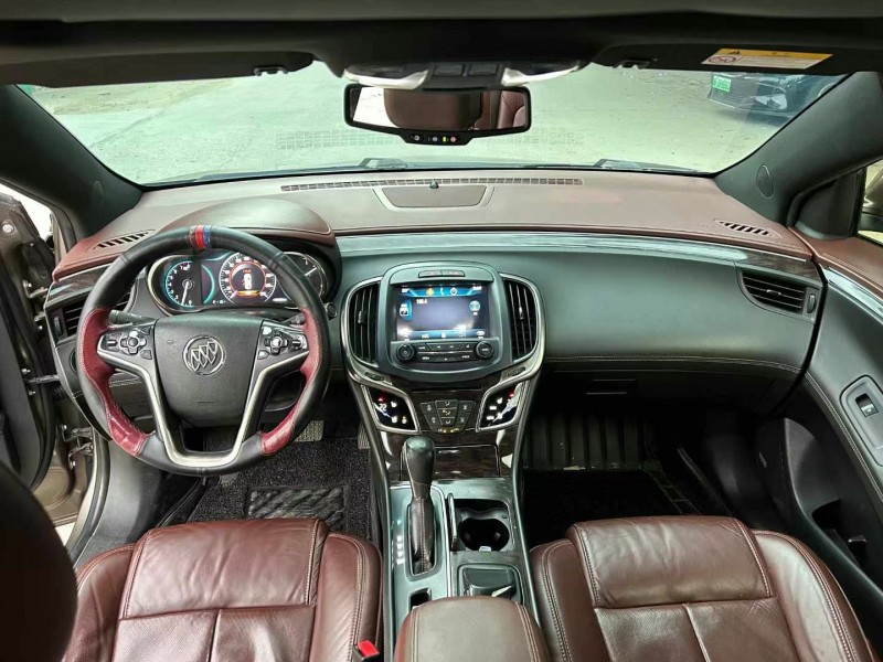 保定14年别克君越6