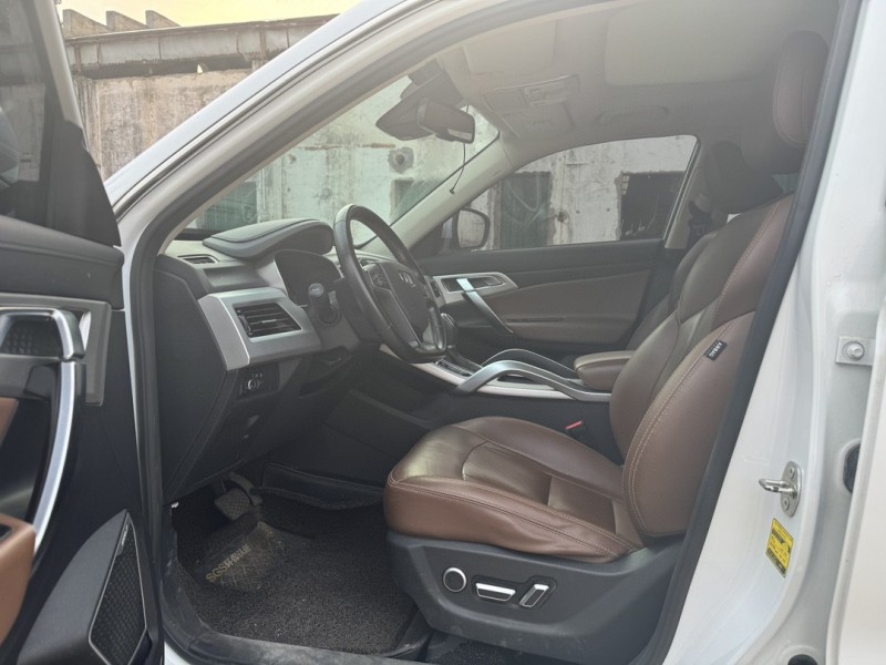 郑州17年吉利博越6