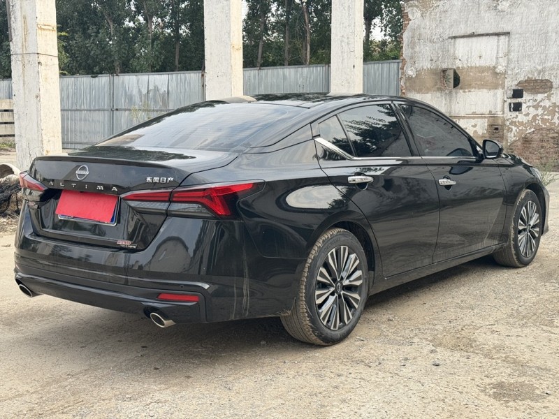 郑州23年日产天籁7