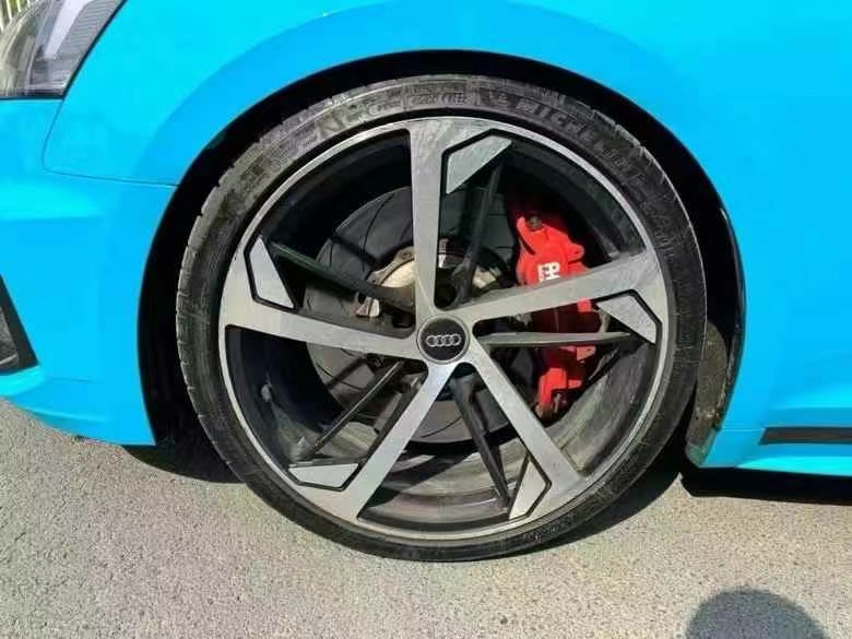 济宁19年奥迪A57