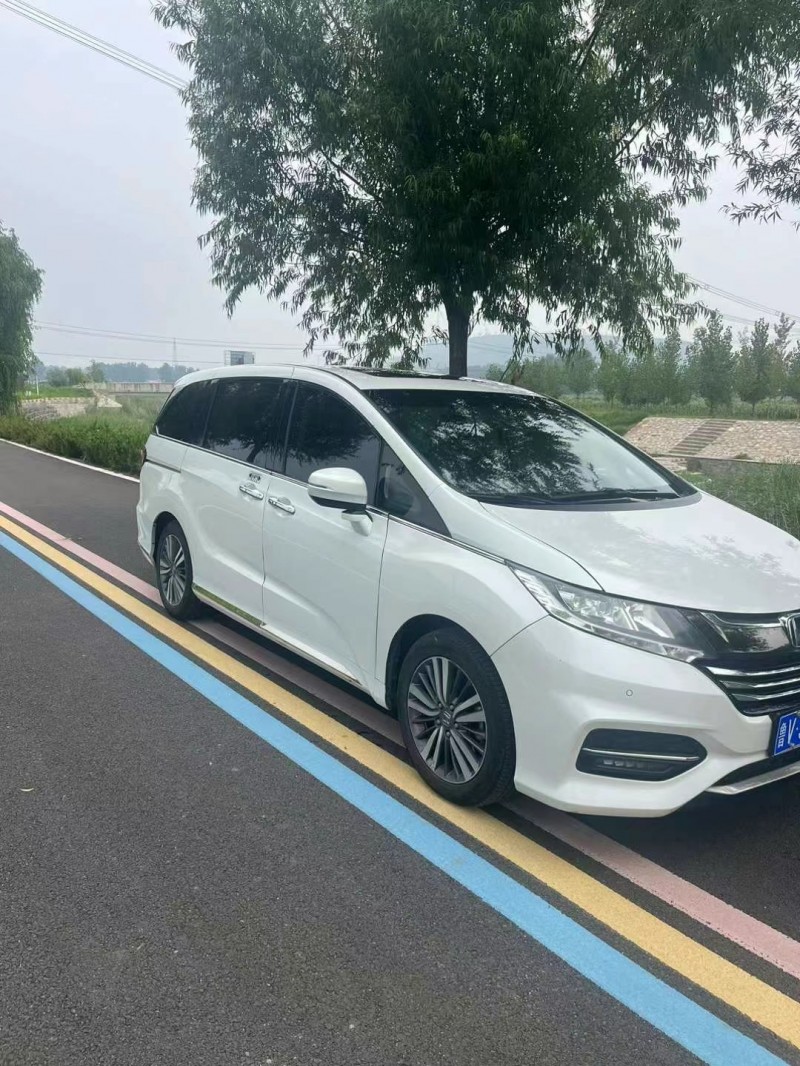 济南19年本田奥德赛2