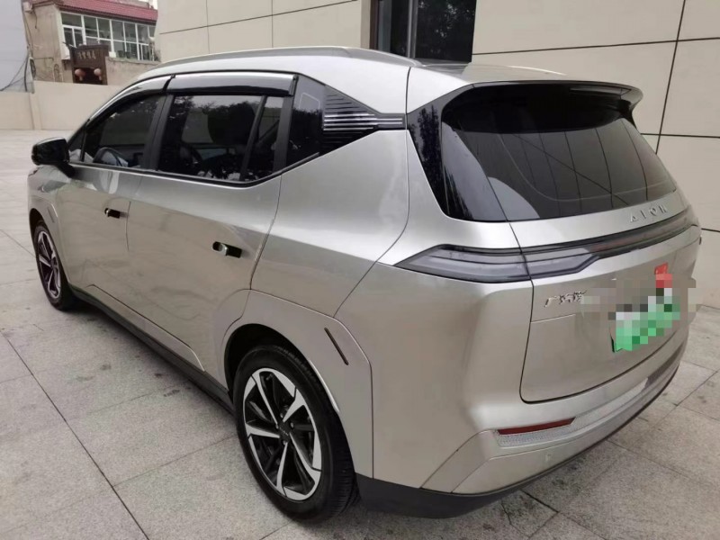 保定23年传祺埃安Y5