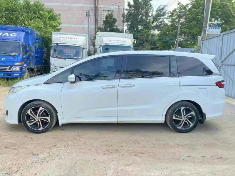 广州16年本田奥德赛2