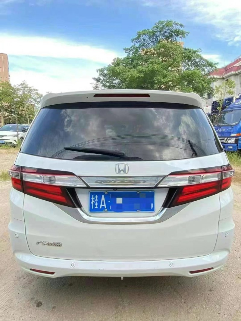 广州16年本田奥德赛8