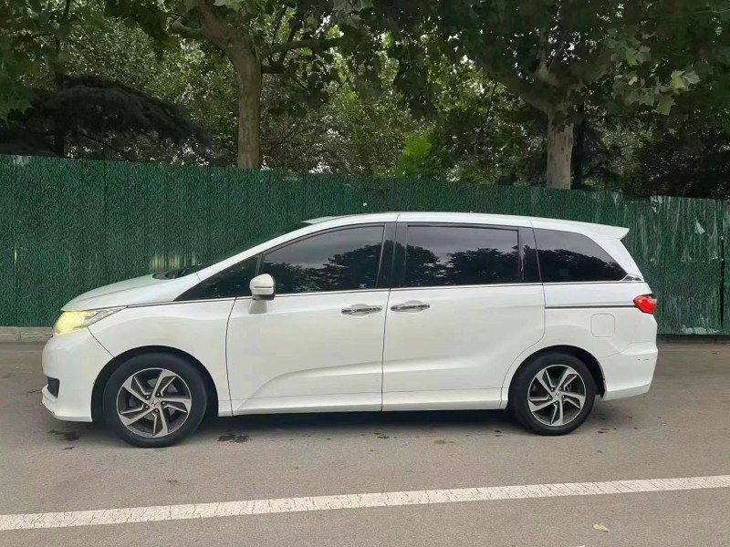 济南15年本田奥德赛3