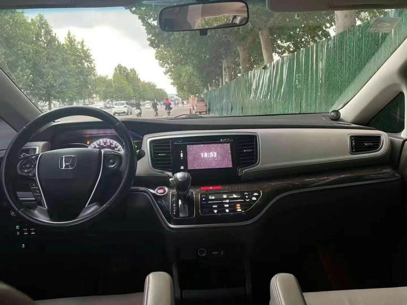 济南15年本田奥德赛4