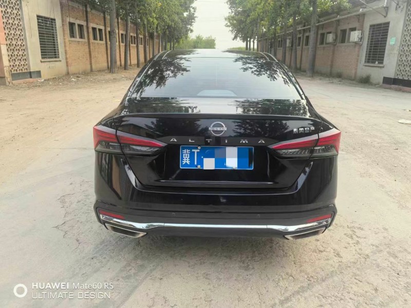 保定23年日产天籁9