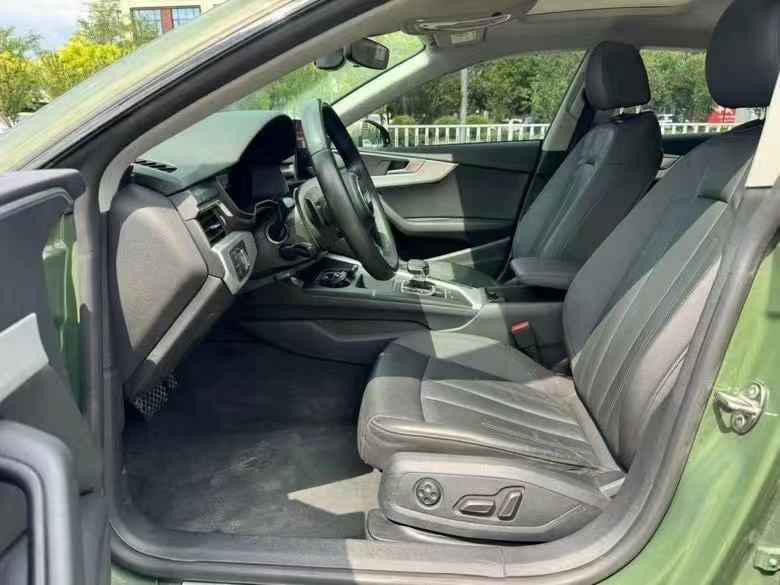 济宁21年奥迪A57