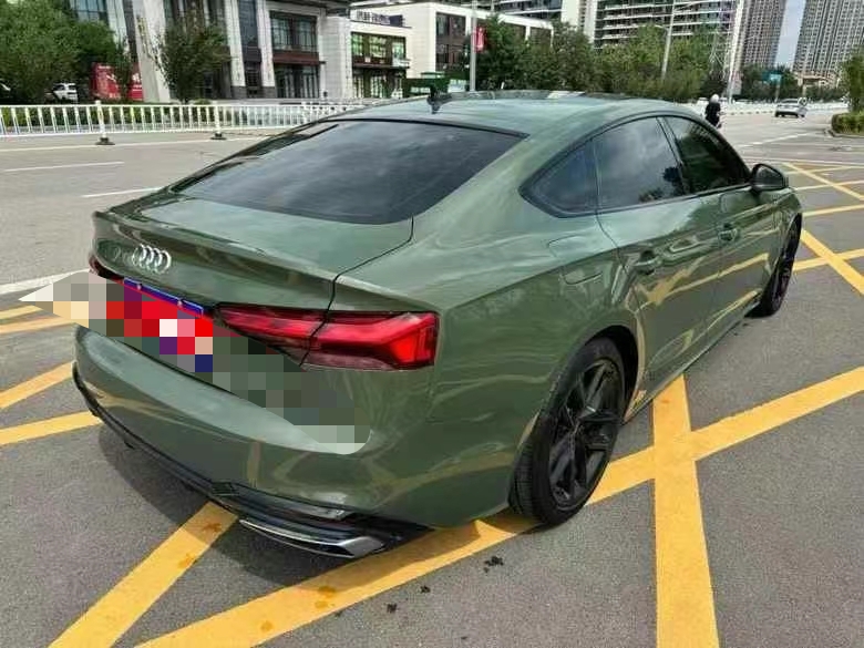 济宁21年奥迪A58