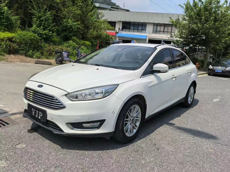 广州17年福特福克斯3