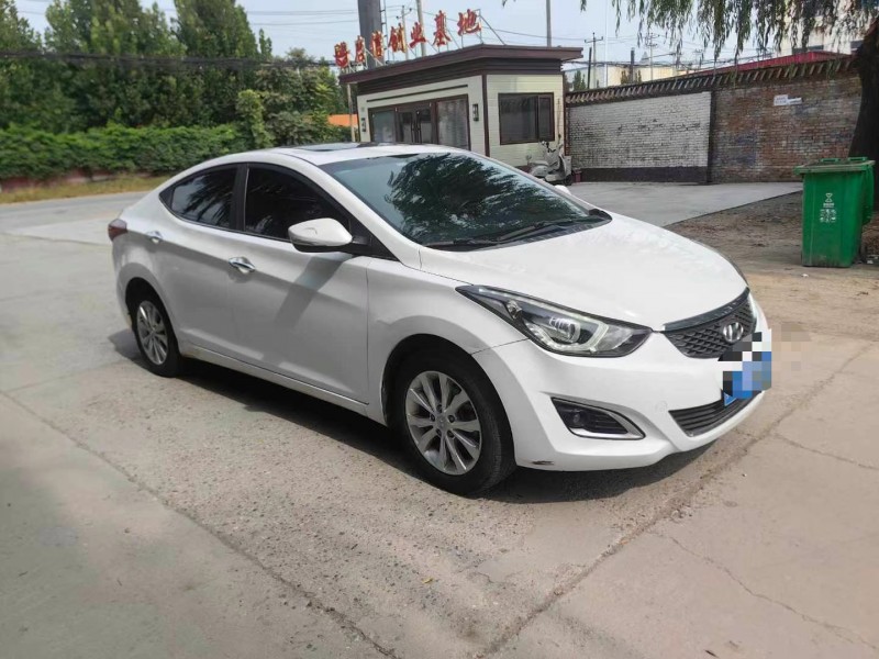 保定16年现代朗动3