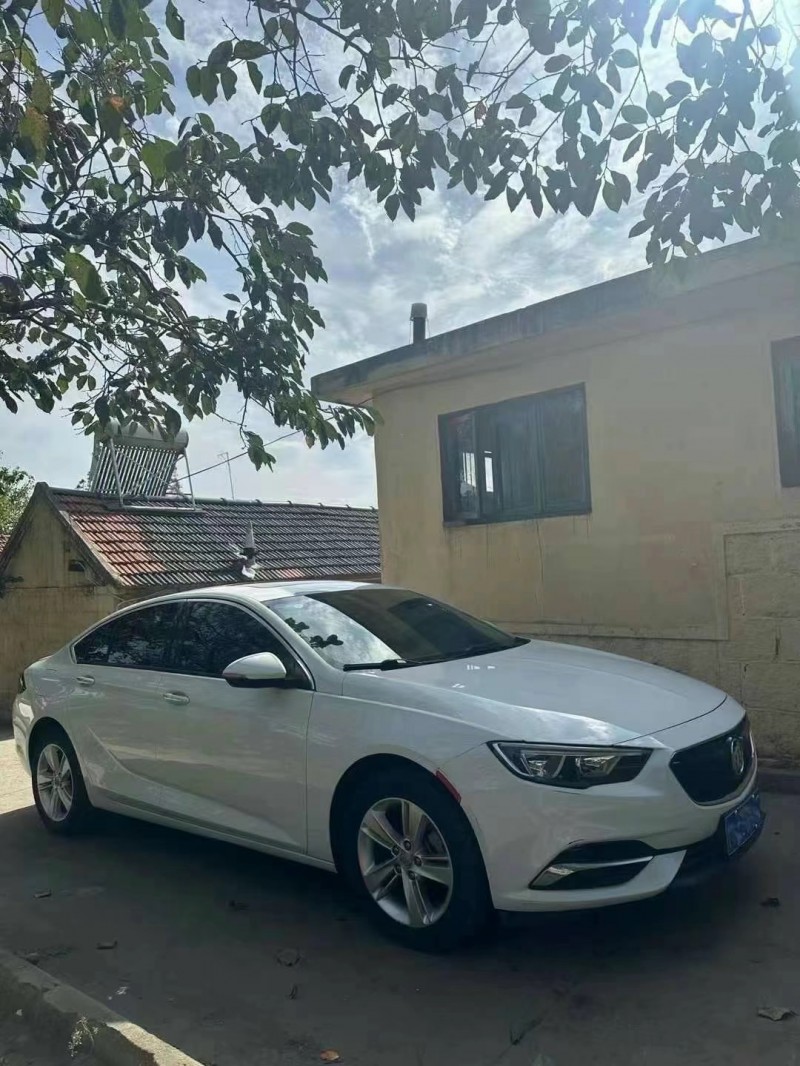 济南19年别克君威2