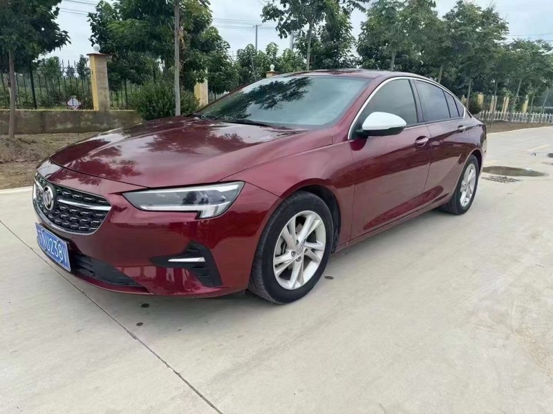 济南21年别克君威3