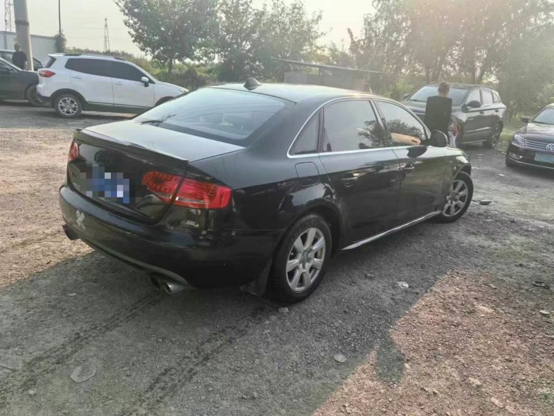 保定12年奥迪A4L4