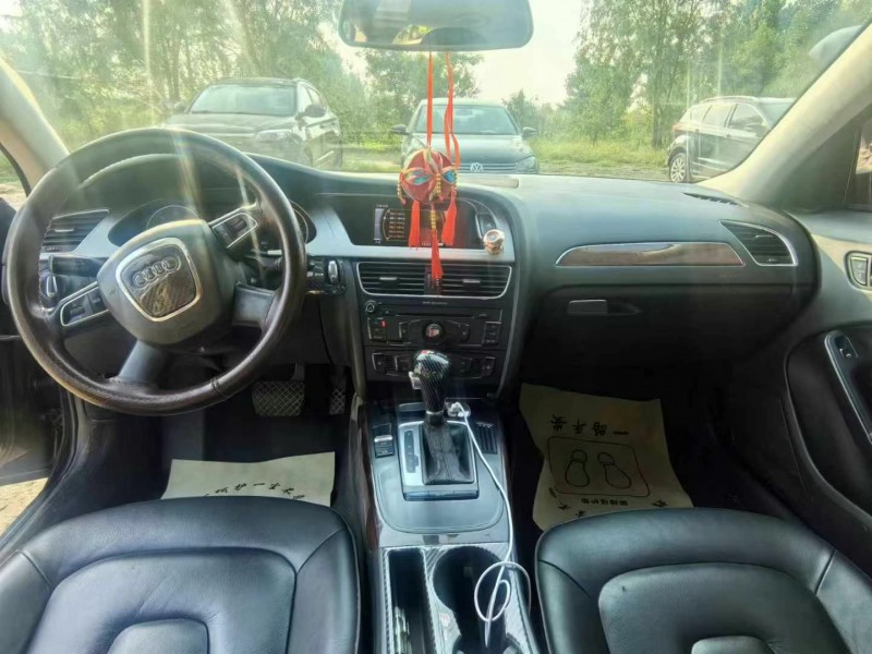 保定12年奥迪A4L7