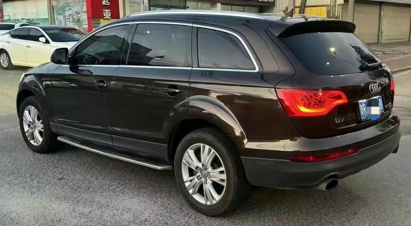 江门15年奥迪Q78