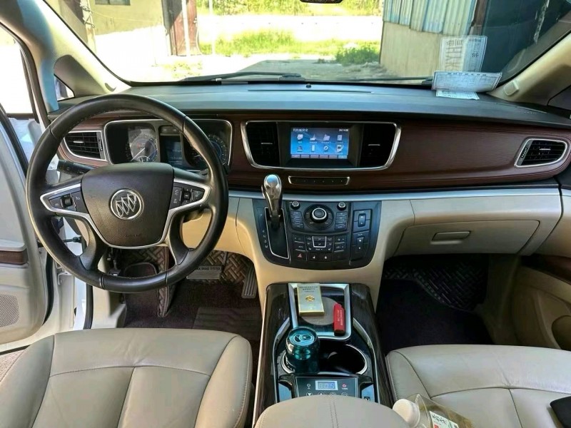 菏泽16年别克GL83