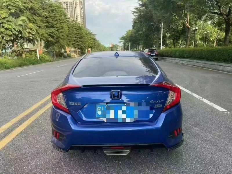 深圳21年本田思域2