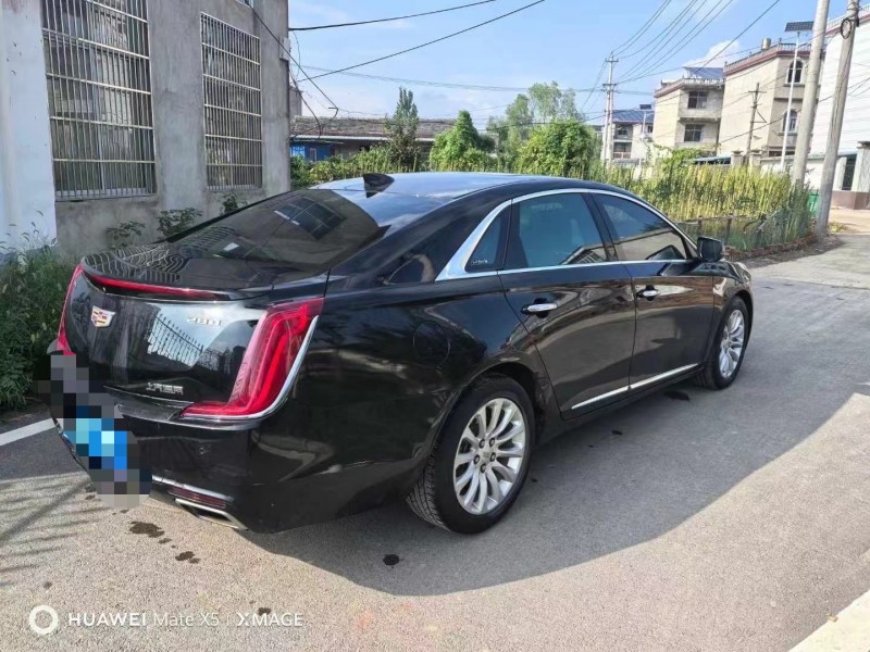 阜陽18年凱迪拉克XTS9