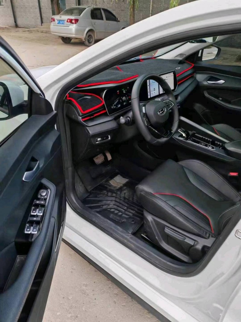 保定23年吉利缤瑞6