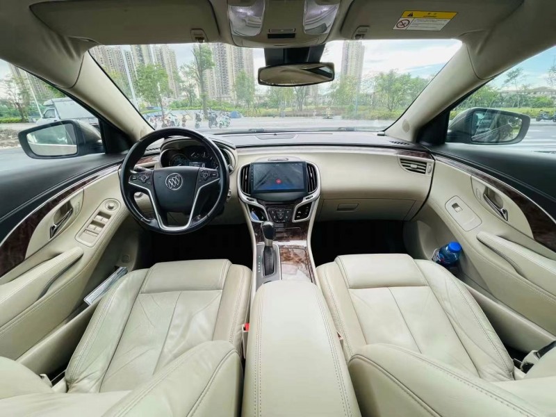 东莞15年别克君越6