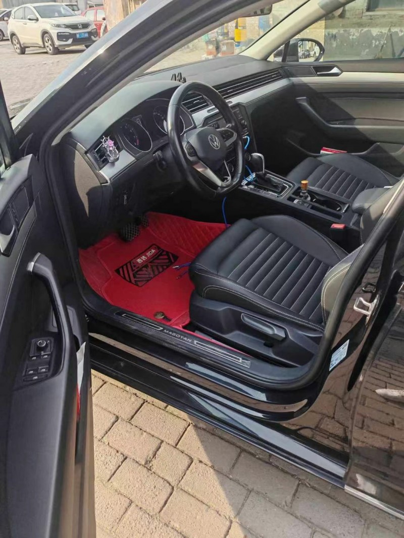 保定21年大众迈腾8