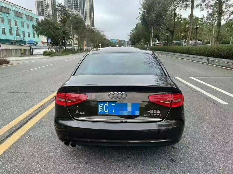 佛山14年奥迪A4L8