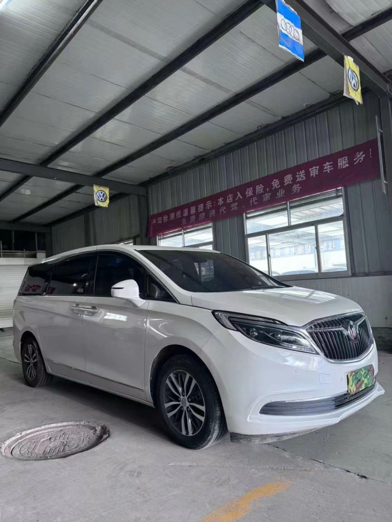 潍坊19年别克GL82