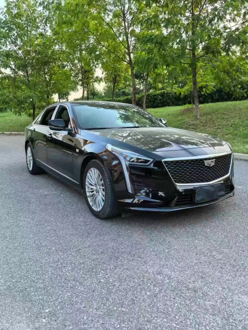 武汉20年凯迪拉克CT62