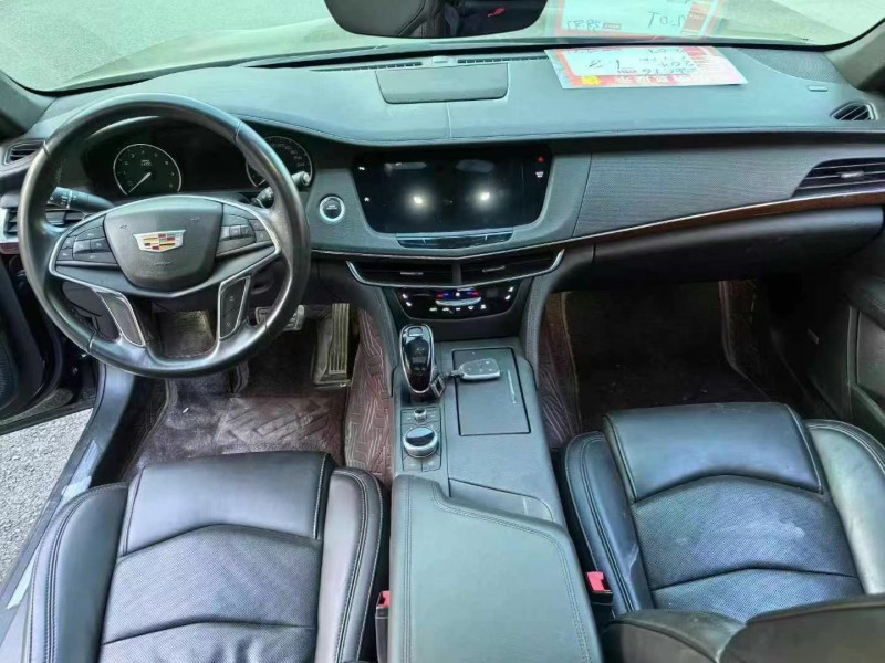 武汉20年凯迪拉克CT67