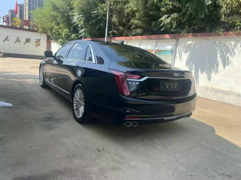 潍坊20年凯迪拉克CT68