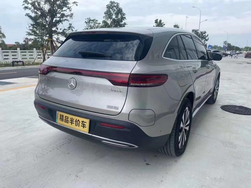 广州21年奔驰EQC8