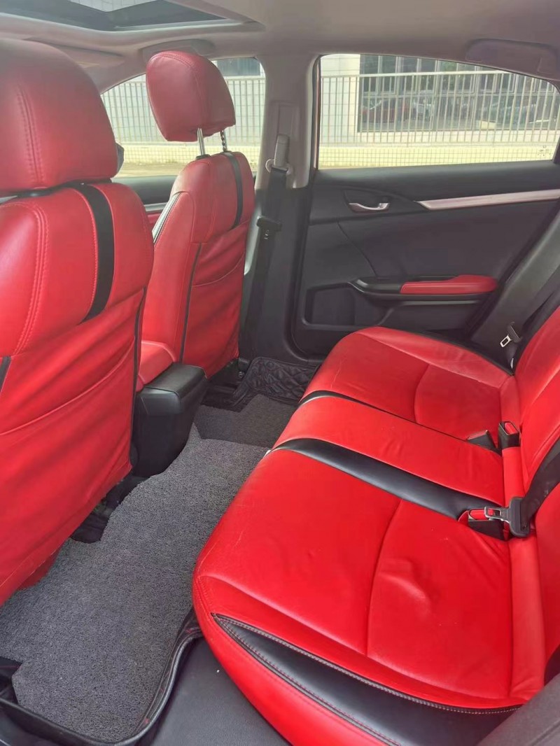 佛山19年本田思域8