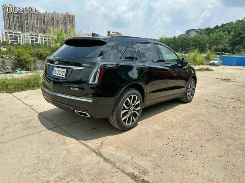 南寧22年凱迪拉克XT57