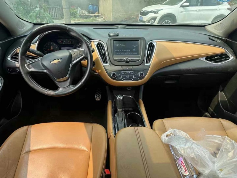 成都17年雪佛兰迈锐宝5