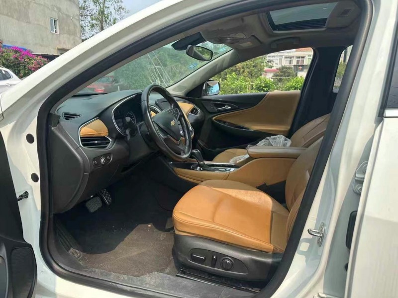 成都17年雪佛兰迈锐宝9