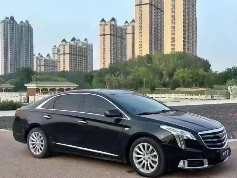济宁18年凯迪拉克XTS3