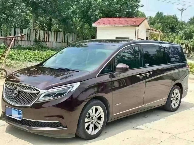 济宁17年别克GL88