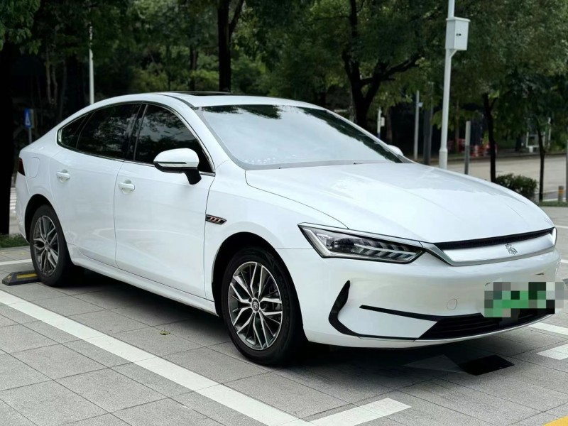 广州23年比亚迪秦3