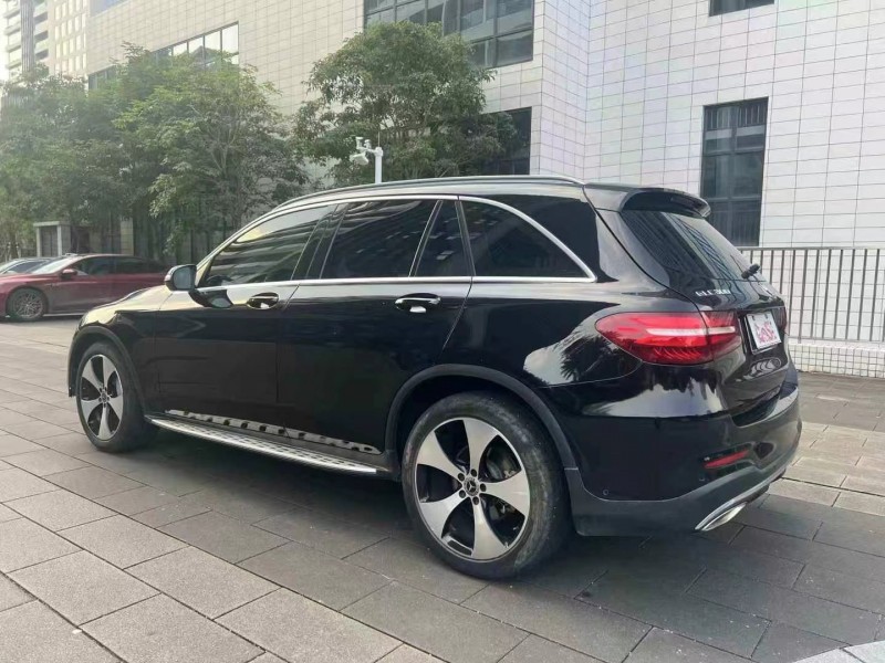 广州17年奔驰GLC4