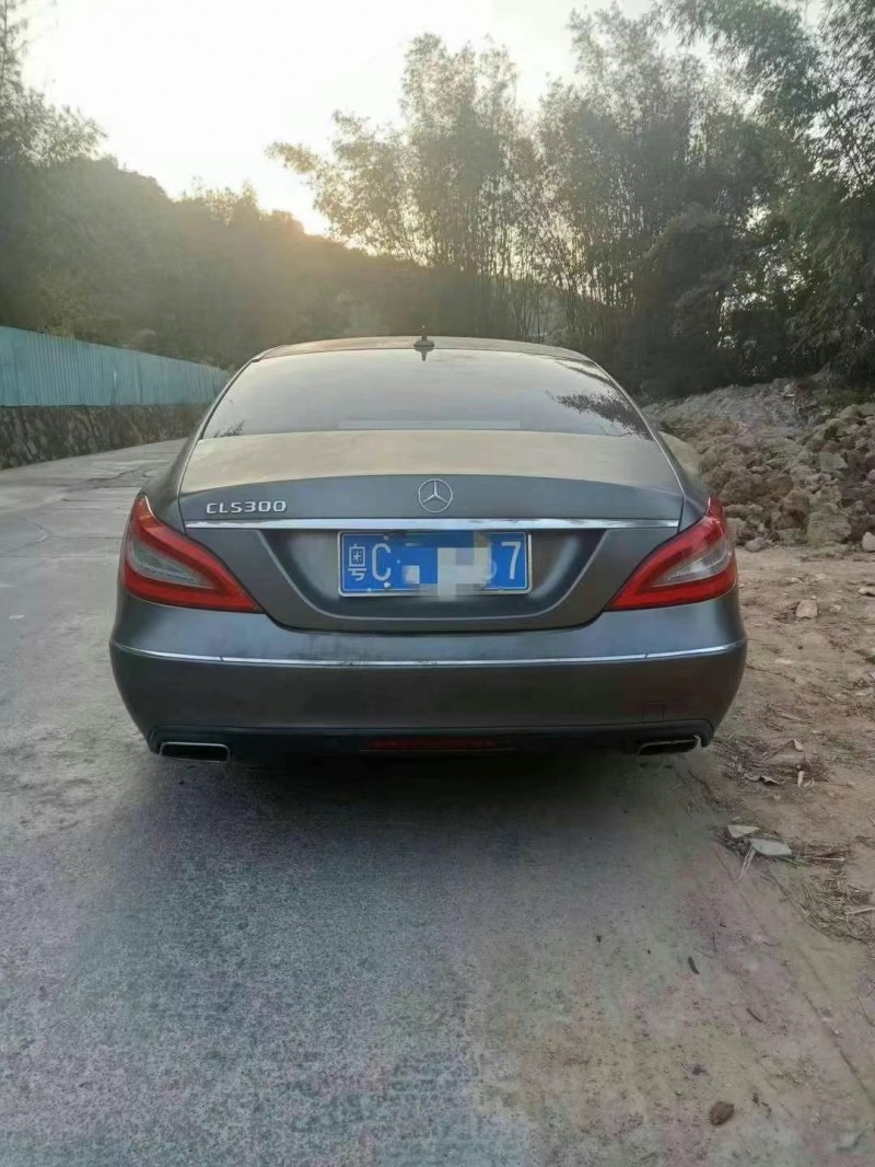 广州12年奔驰CLS6