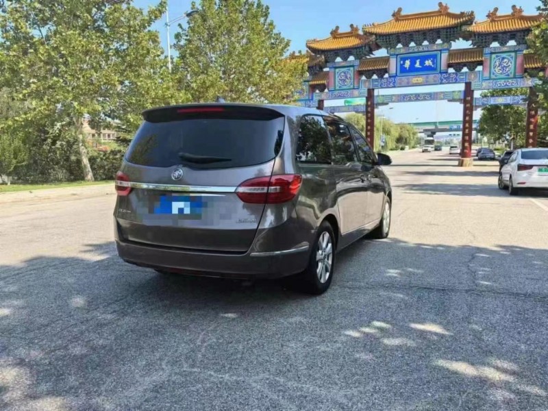 济宁15年别克GL85