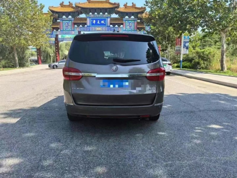 济宁15年别克GL86