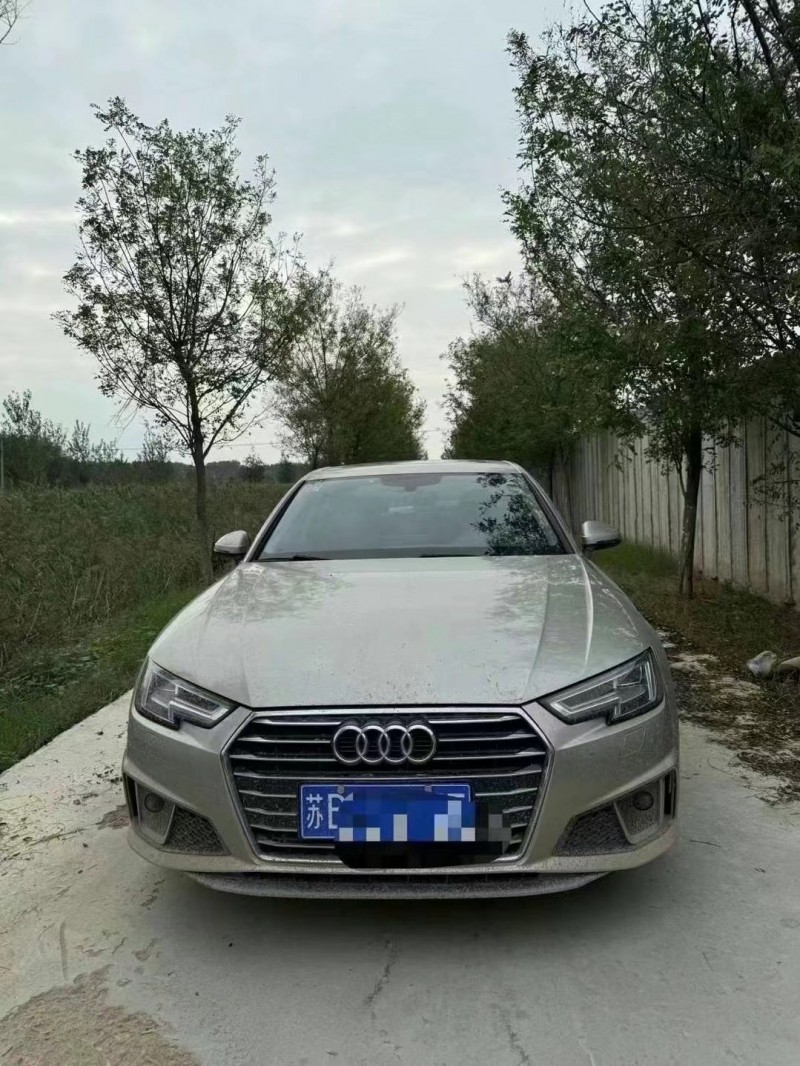威海18年奧迪A4L1