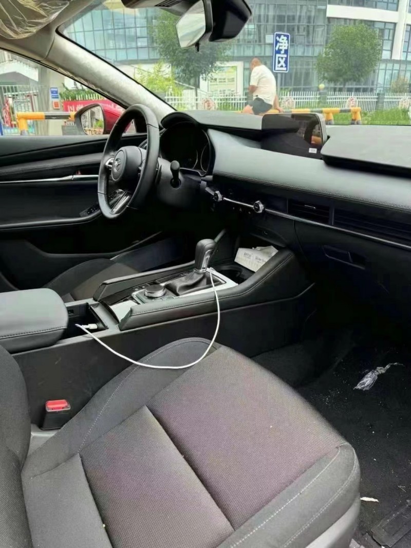 保定24年马自达昂克赛拉7