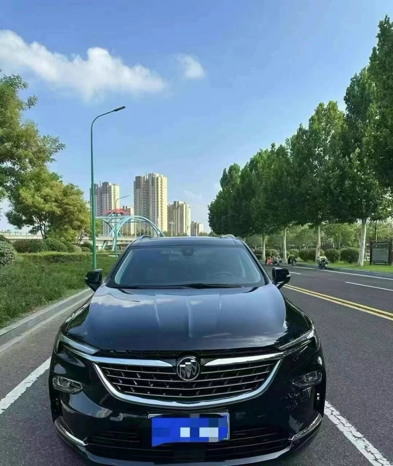 潍坊21年别克昂科旗1