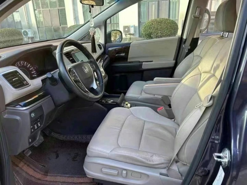 济宁15年本田奥德赛8