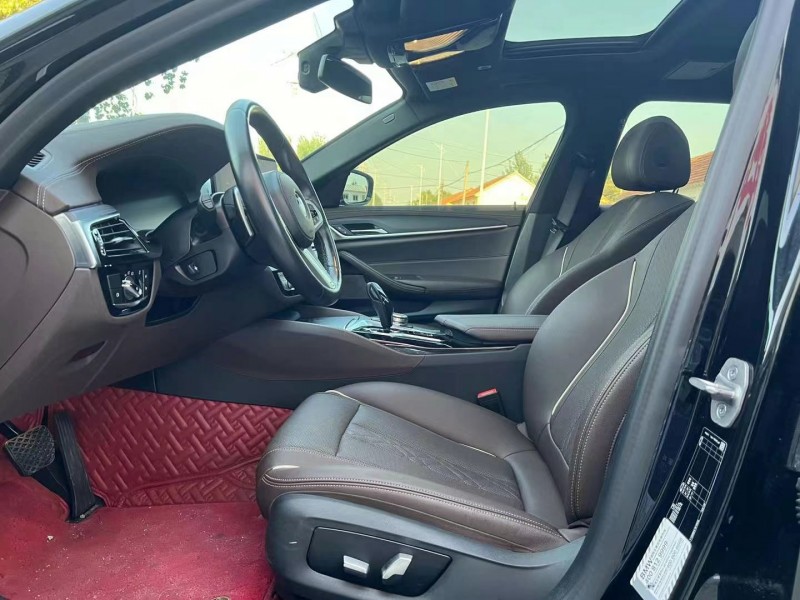 潍坊21年宝马5系9